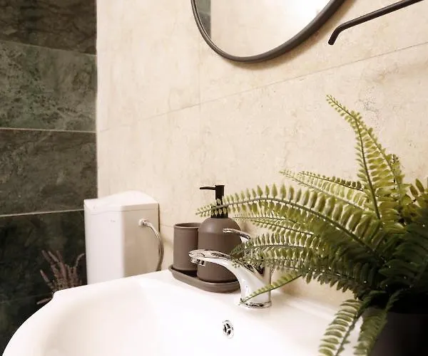 アパート Modern Near Morii *